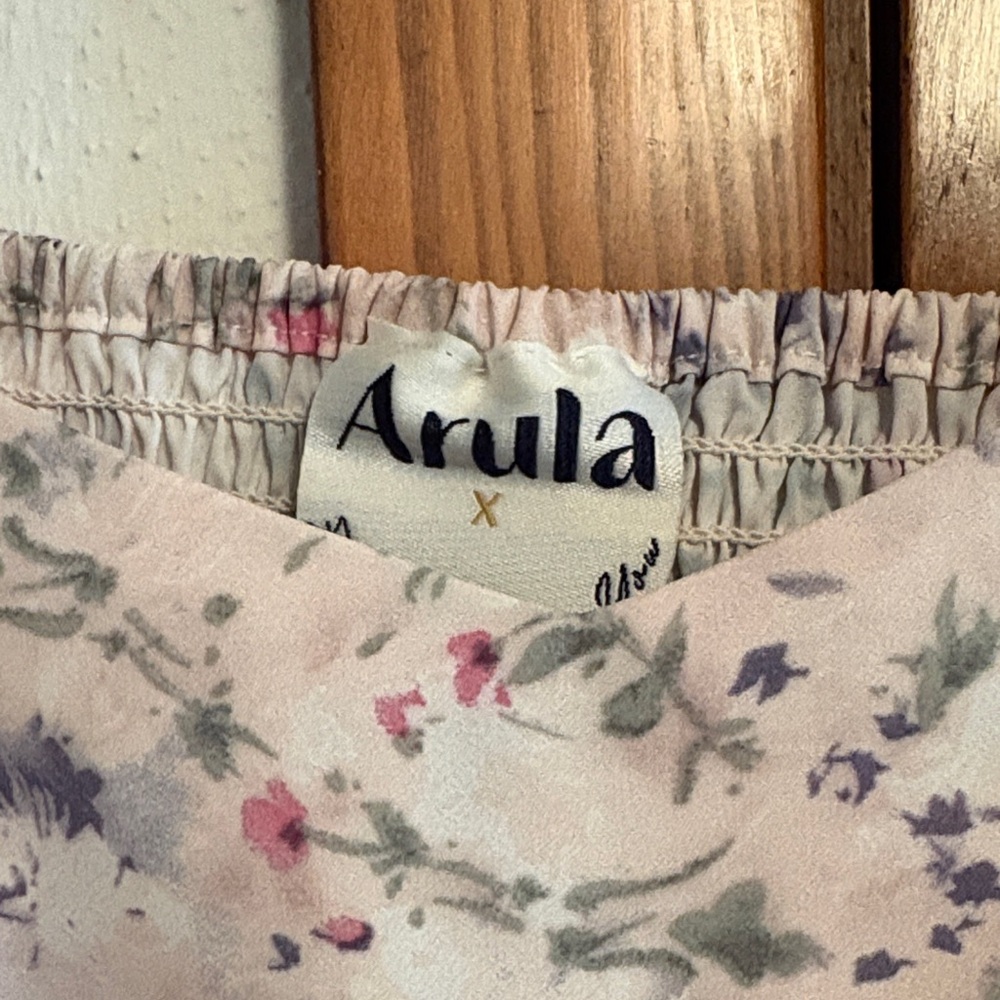 ARULA Floral Mini Dress in Cream and Pink - Picture 2 of 3